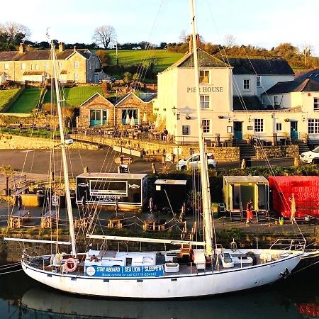 Stunning Yacht Sea Lion In Charlestown Harbour, Cornwall Hotel Екстериор снимка