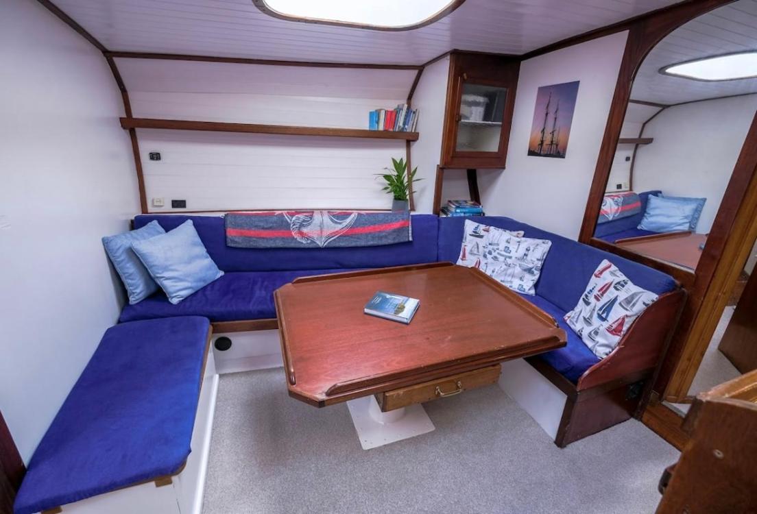 Stunning Yacht Sea Lion In Charlestown Harbour, Cornwall Hotel Екстериор снимка