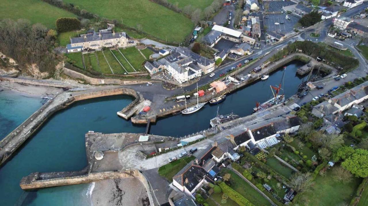 Stunning Yacht Sea Lion In Charlestown Harbour, Cornwall Hotel Екстериор снимка